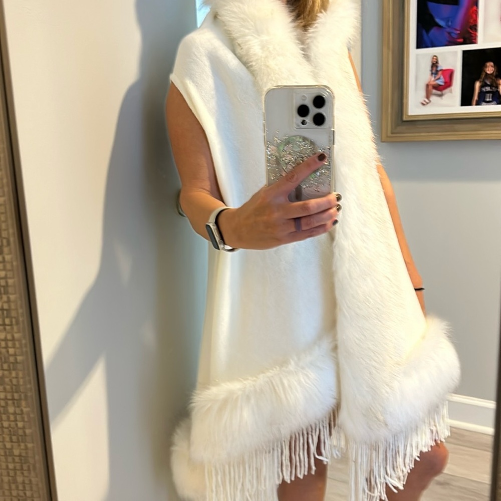 Cream Vest - faux fur, tassels… great for the holidays